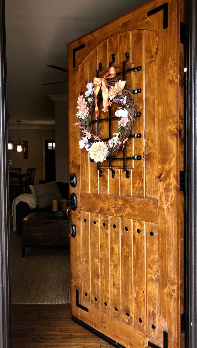 Building Photo - 2118 Ernest Ave