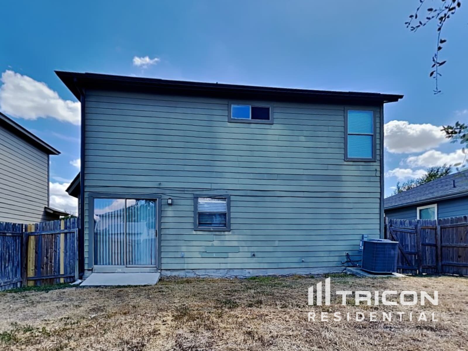 Building Photo - 6631 Arbor Farm