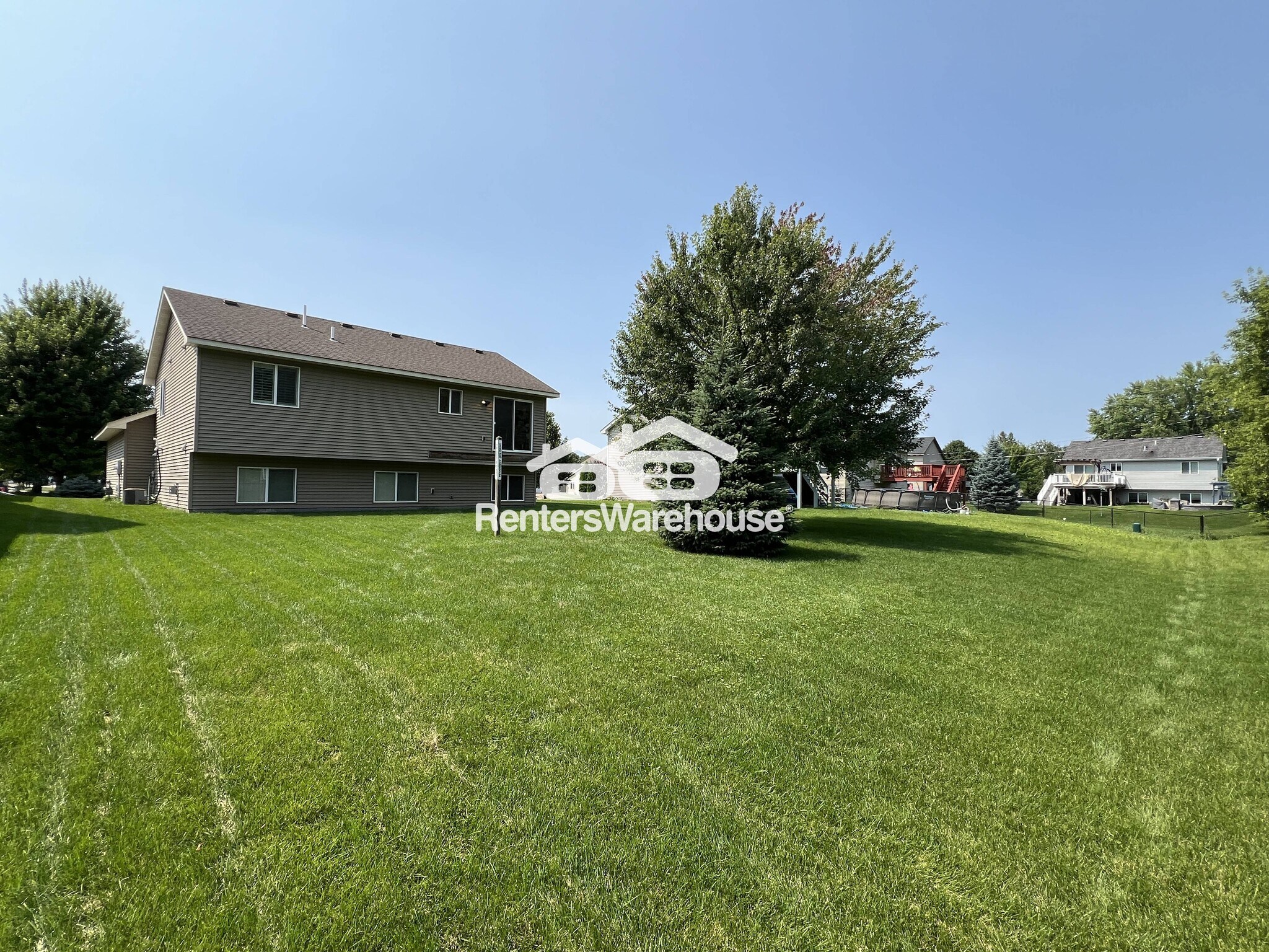 Building Photo - 1236 1st St