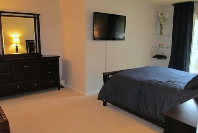 Building Photo - 29 Walnut St