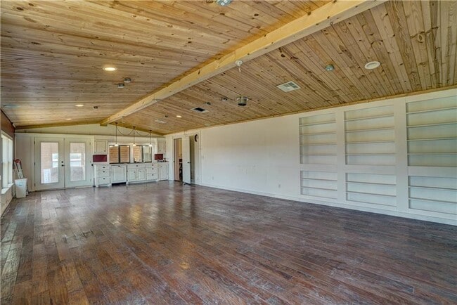 Building Photo - 980580 S Hwy 99