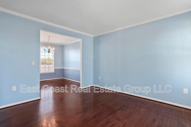 Building Photo - 116 Celadon Dr