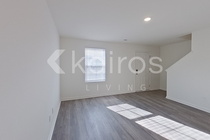 Building Photo - 7020 Moss Creek Way