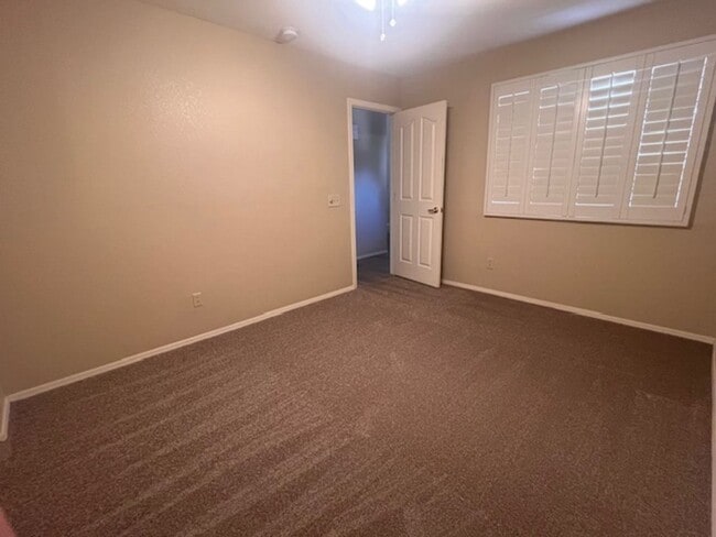 Building Photo - Sun Lakes Rental Home
