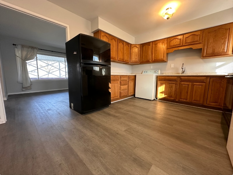 Building Photo - 3009 Greenbelt Dr