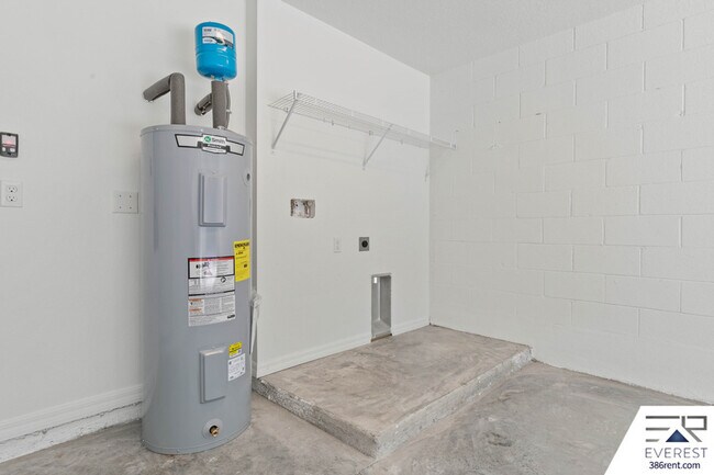 Building Photo - 158 Secretary Trail