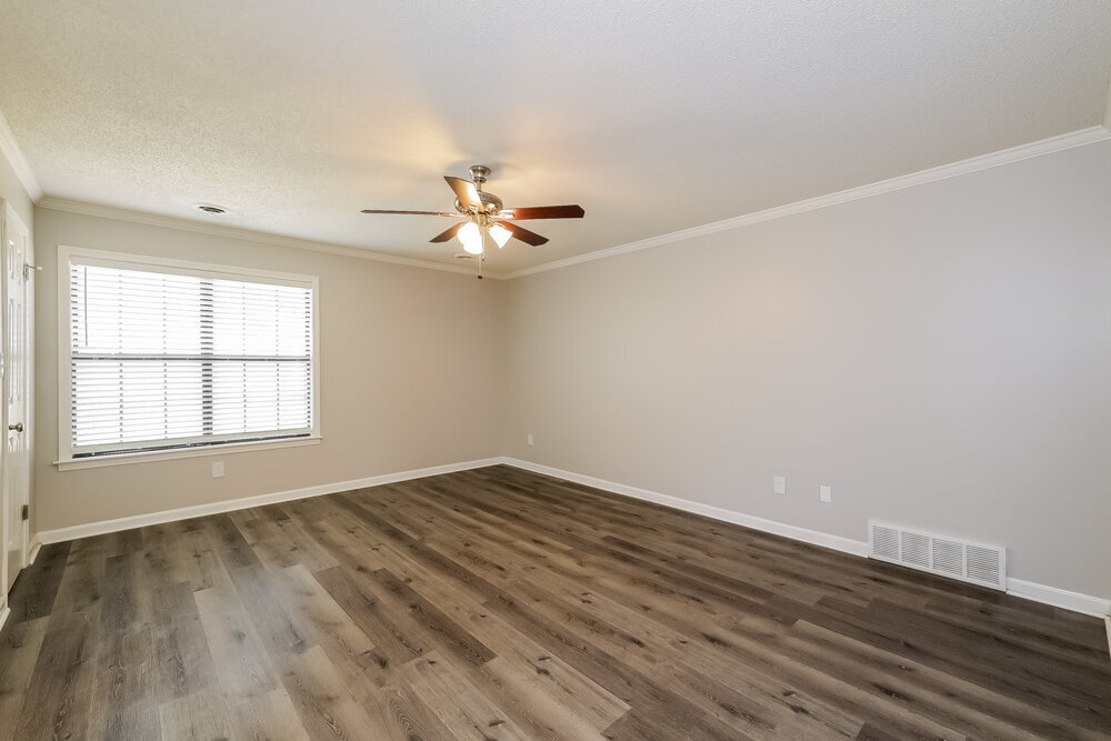Building Photo - 4558 Pinegate Dr