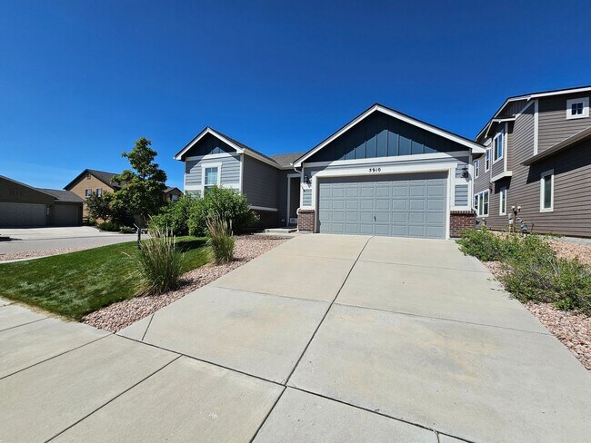 Building Photo - 3 Bed 3 Bath House in Wolf Ranch!!