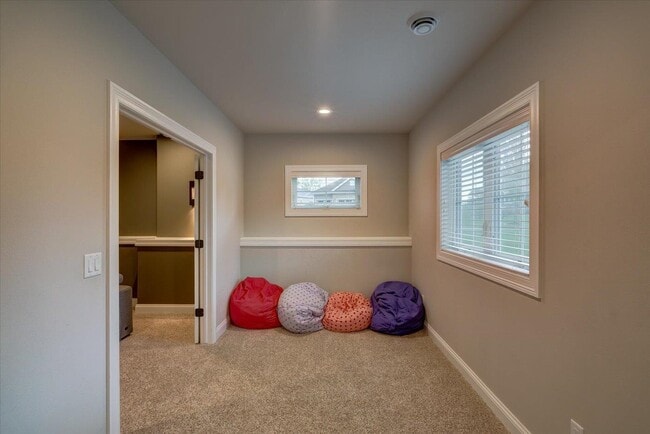 Building Photo - 1002 Millies Way