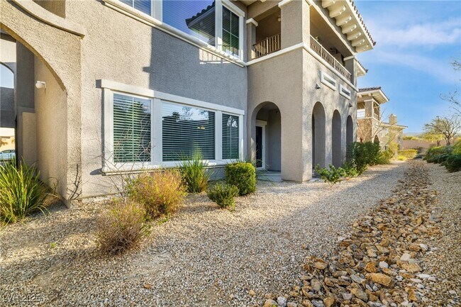 Building Photo - 11890 Tevare Ln