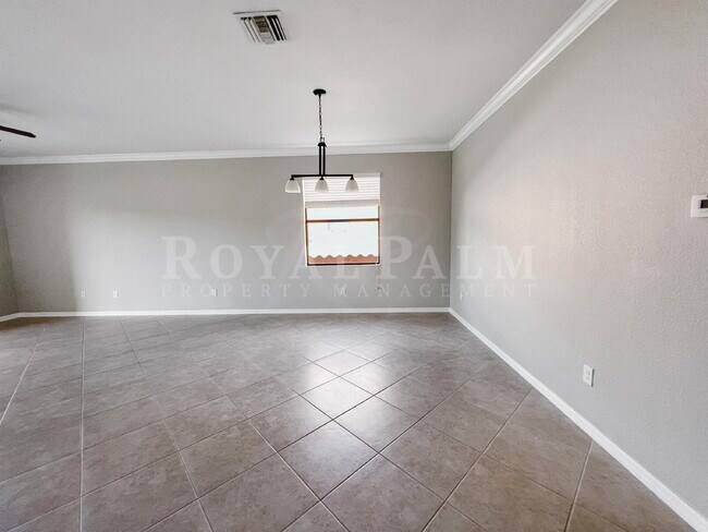 Building Photo - Spacious 4 Bedroom Home for Rent in Fort Myers!