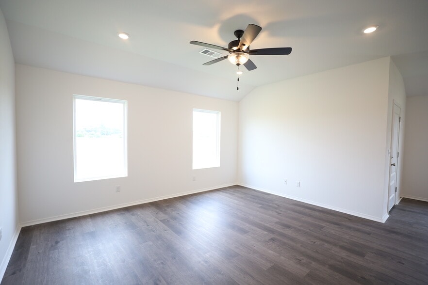 Building Photo - 5304 Orchard Pass