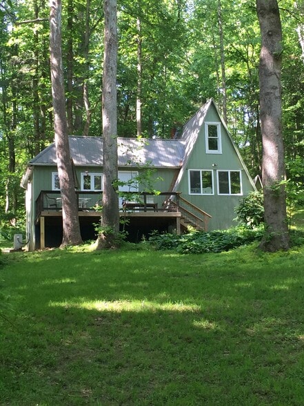 Primary Photo - 276 Moonlight River Rd
