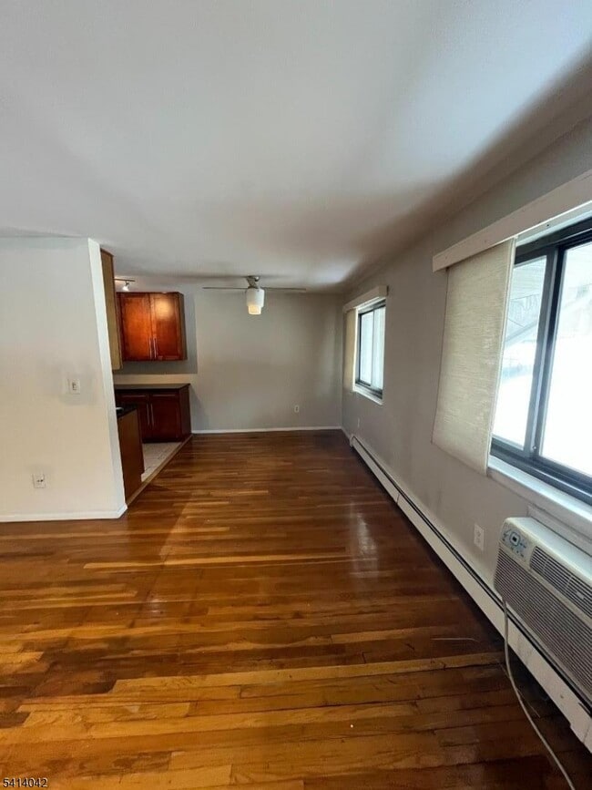 Building Photo - 401 Highway22B40U6