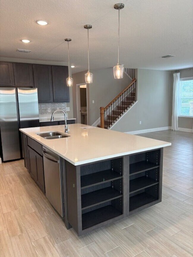 Building Photo - FOR RENT – Luxury Model Home in Elegant Ma...