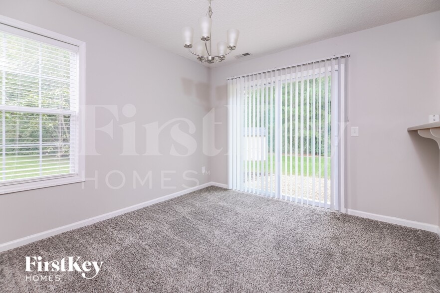 Building Photo - 4306 Lady Slipper Ln