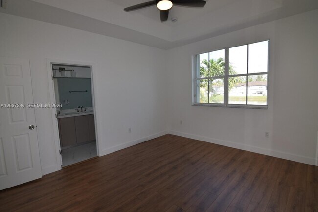 Building Photo - 7848 NW 114th Path