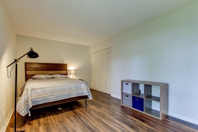 Building Photo - 90 S Highland Ave