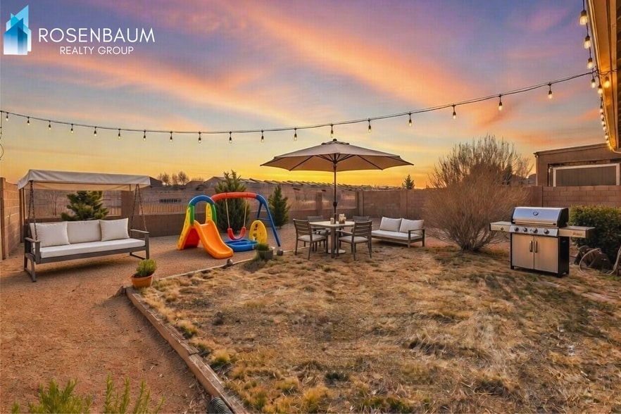 Building Photo - Gorgeous 3-bedrooms, 2-baths home in the desirable Granville community of Prescott Valley!