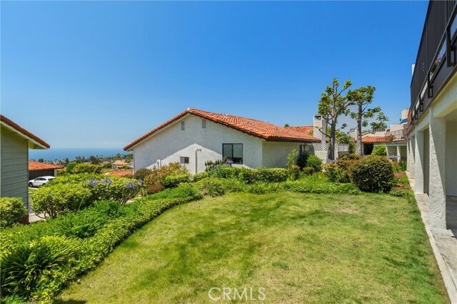Building Photo - 25 Ocean Crest Ct