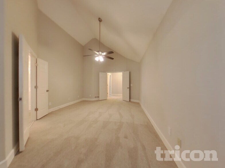 Building Photo - 4199 Green Ct