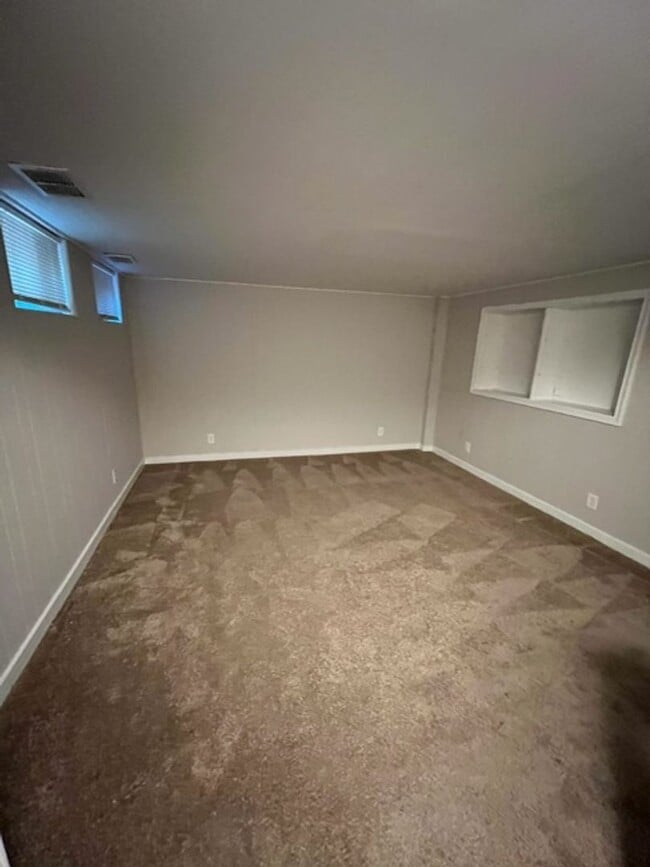 Building Photo - Brink Townhome/Row home in Dundalk
