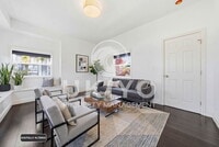 Building Photo - 1123 30th St