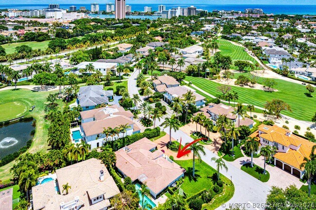 Building Photo - 1251 Thatch Palm Dr