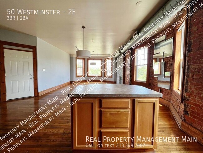 Building Photo - 50 Westminster-2E