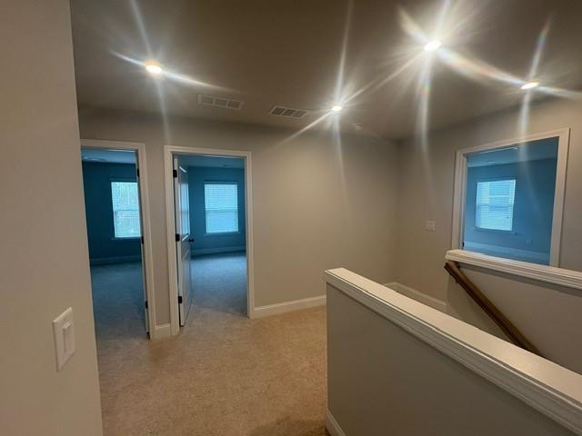 Building Photo - 5030 Sierra Creek Dr NE