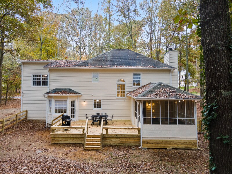 Building Photo - 165 N Fayette Dr