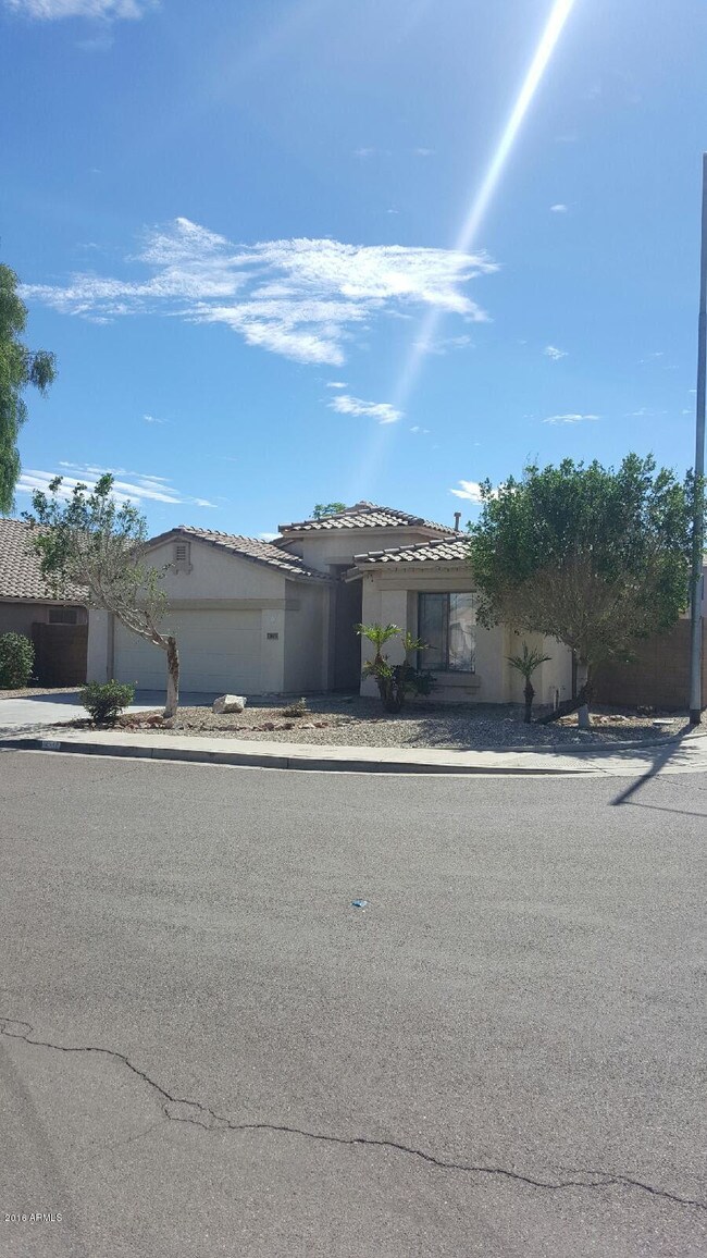 Building Photo - 12629 W Hollyhock Dr