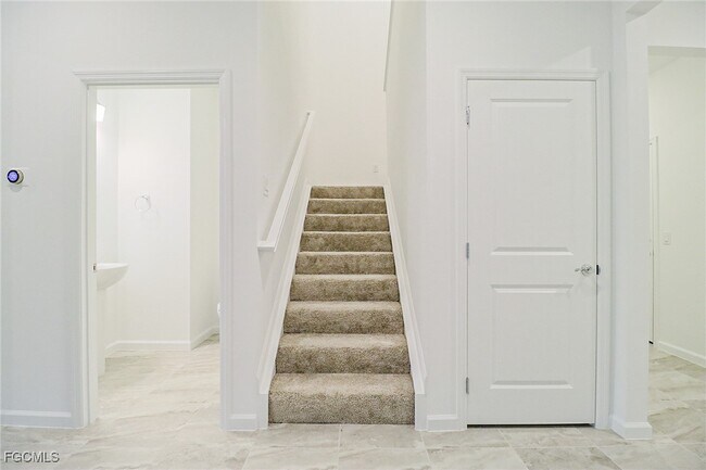 Building Photo - 3744 Passion Vine Dr