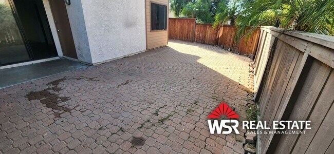 Building Photo - 2-Bedroom 2-Bathroom Condo in Gated Palmil...