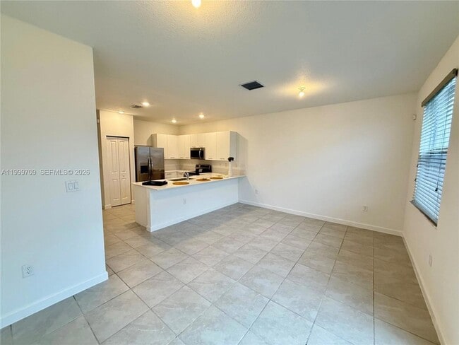 Building Photo - 12223 NW 23rd Pl