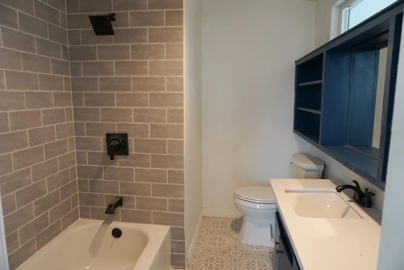 Building Photo - 430 Terrill Ave