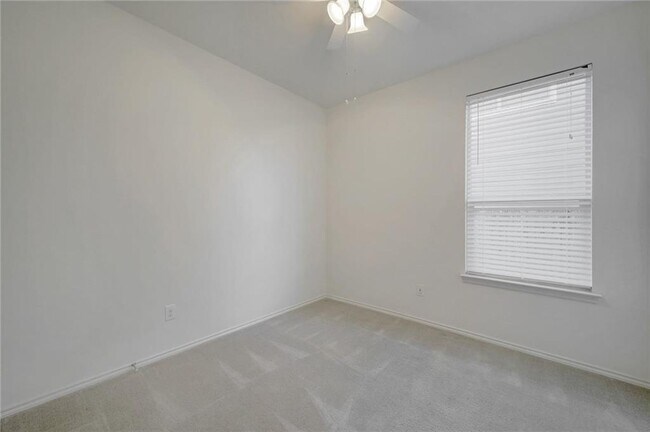 Building Photo - 8012 Gato Ln