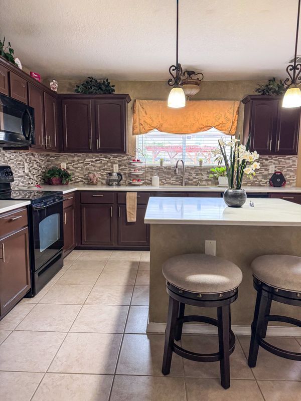 Building Photo - 7419 Tranquillo Way