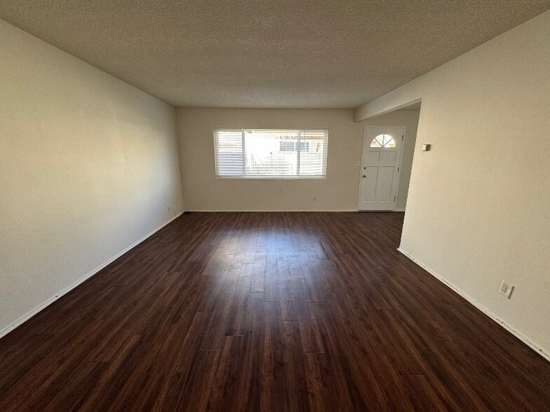 Building Photo - 2008 Graham Ave