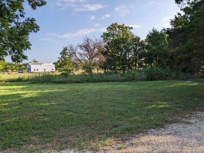 Building Photo - 6879 Co Rd 151