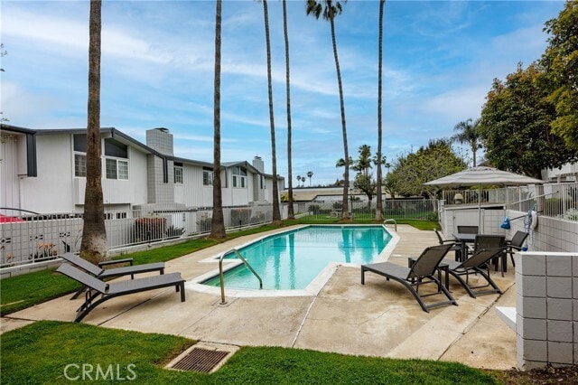Building Photo - 454 Bolero Way