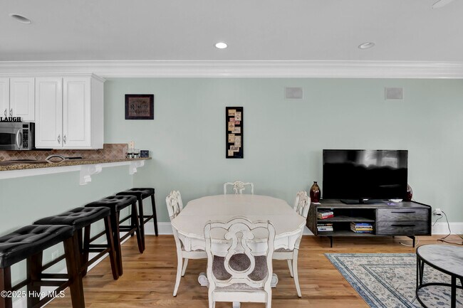 Building Photo - 1315 Bowfin Ln