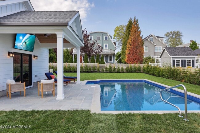 Building Photo - 408 Central Ave