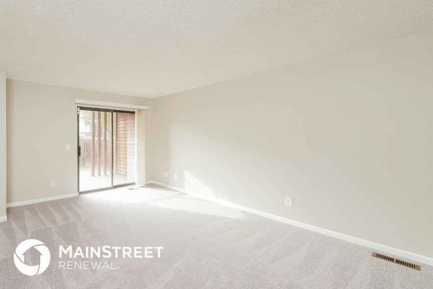 Building Photo - 16223 E Princeton Cir