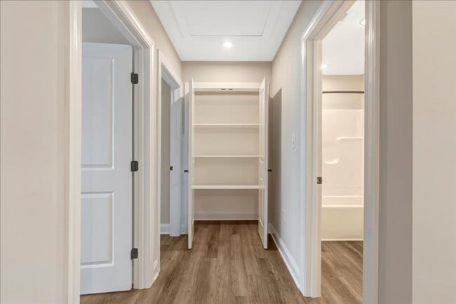 Building Photo - Cherfran Townhomes: Luxury Living in the Heart of South Hill