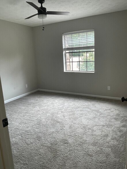 Building Photo - 6434 Woodstone Ter