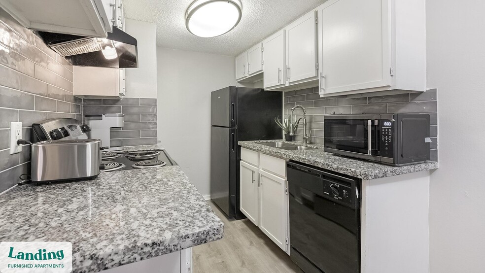 Building Photo - 130 Camino De Oro