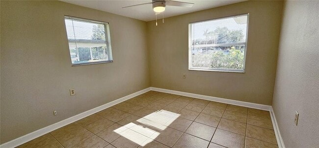 Building Photo - 1513 Braund St
