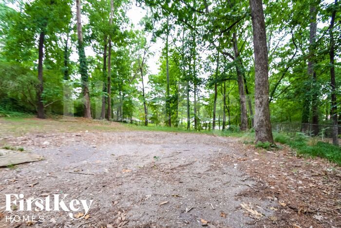 Building Photo - 1416 Brewster Cir