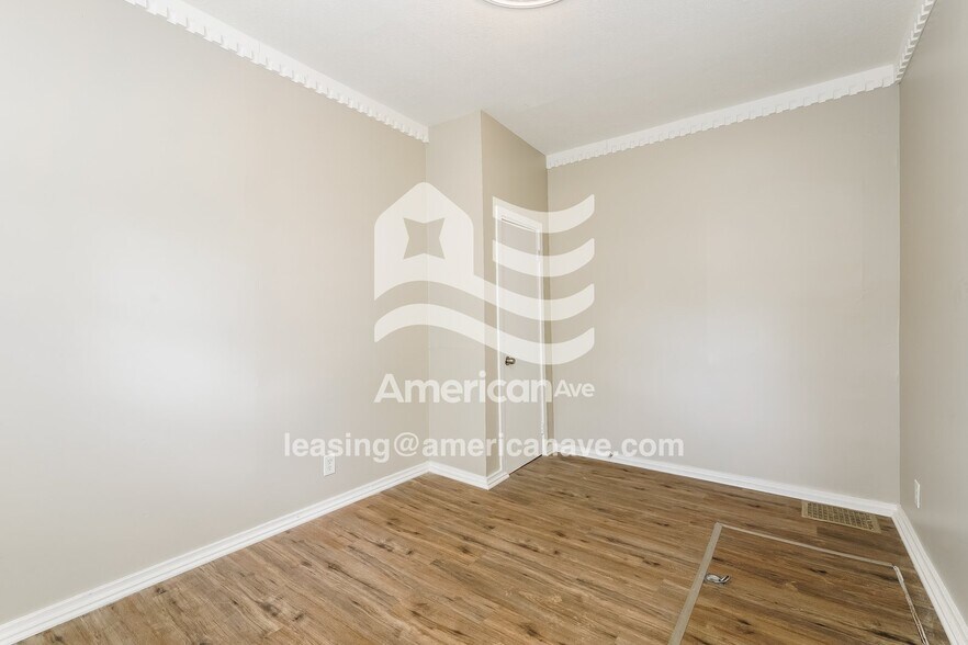 Building Photo - 1048 Harlan St